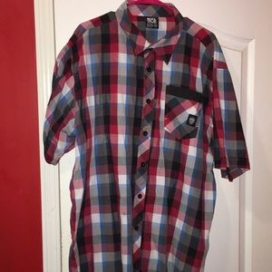 Men’s button down short sleeve